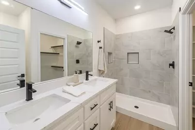 121 Loon Bay Drive, Gun Barrel City, TX 75156 - Photo 11