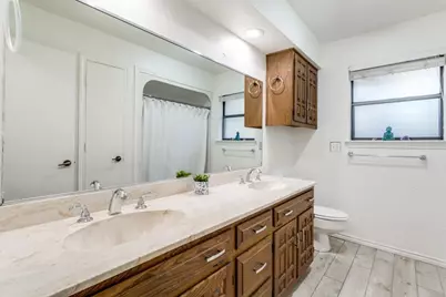 1210 Wiltshire Drive, Carrollton, TX 75007 - Photo 13