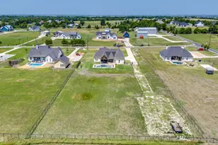 1956 Jc Maples Rd, Gunter, TX 75058 - Photo 5