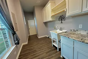 107 Rock Salt Ct, Springtown, TX 76082 - Photo 13