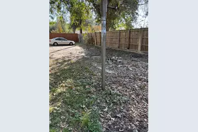 2006 San Jacinto Drive, Arlington, TX 76012 - Photo 3