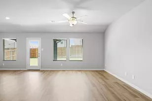 2120 Rannoch St, Sherman, TX 75092 - Photo 9