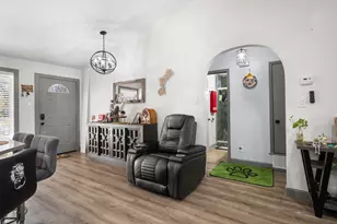 203 Lemon Dr, Arlington, TX 76018 - Photo 11