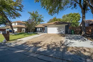 203 Lemon Dr, Arlington, TX 76018 - Photo 25