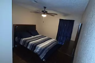 740 742 744 Sycamore St, Paris, TX 75460 - Photo 5