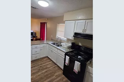 740,742,744 Sycamore Street #74, Paris, TX 75460 - Photo 3