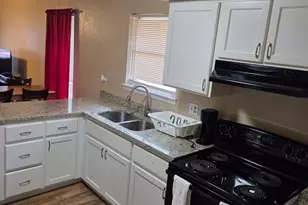 740 742 744 Sycamore St, Paris, TX 75460 - Photo 3