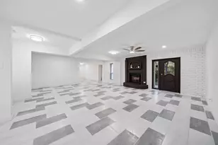 2707 Alamain Dr, Dallas, TX 75241 - Photo 9