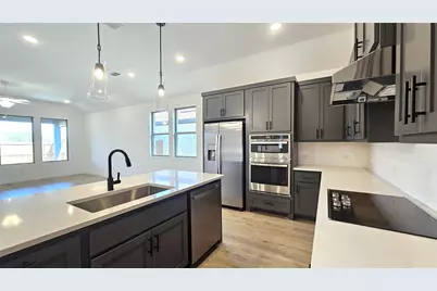 702 Roanoke Drive, Princeton, TX 75407 - Photo 7