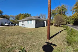 1145 Jefferson Rd, Paris, TX 75460 - Photo 9