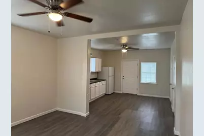 509 W Coffin Street, Denison, TX 75020 - Photo 3