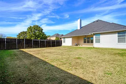 4000 Elmgreen Drive, Fort Worth, TX 76262 - Photo 25