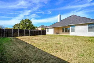 4000 Elmgreen Dr, Fort Worth, TX 76262 - Photo 25