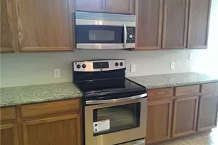 633 Blue Sky Dr, Arlington, TX 76002 - Photo 9