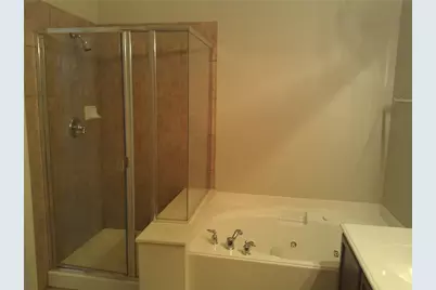 633 Blue Sky Drive, Arlington, TX 76002 - Photo 13