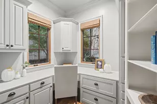 8129 San Fernando Way, Dallas, TX 75218 - Photo 17