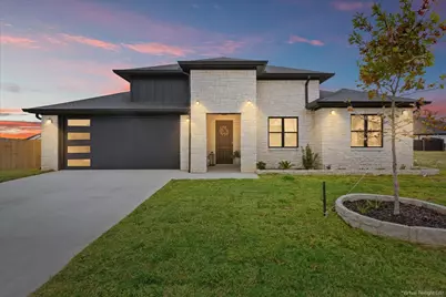 959 Gallant Fox Road, Hewitt, TX 76643 - Photo 1