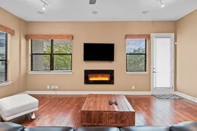 1717 Annex Avenue #602, Dallas, TX 75204 - Photo 3