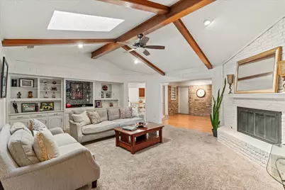 2401 Bluffton Drive, Plano, TX 75075 - Photo 9