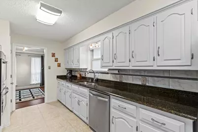 2401 Bluffton Drive, Plano, TX 75075 - Photo 19