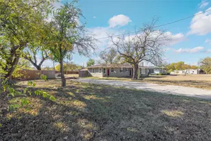 1803 4th St, Brownwood, TX 76801 - Photo 27