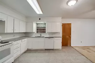 1002 Majors Dr, Mesquite, TX 75149 - Photo 11