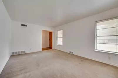 1002 Majors Drive, Mesquite, TX 75149 - Photo 7