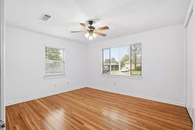 4716 Kilpatrick Avenue, Fort Worth, TX 76107 - Photo 15