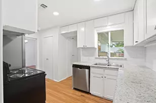 4716 Kilpatrick Ave, Fort Worth, TX 76107 - Photo 7