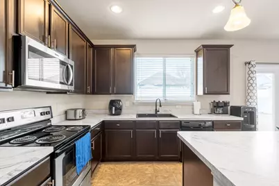 9201 Benevolent Court, Providence Village, TX 76227 - Photo 21