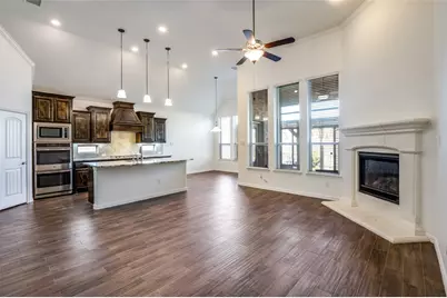 2301 Prairie Glen Street, Lewisville, TX 75056 - Photo 5