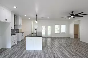 842 White Oak Dr, Woodway, TX 76712 - Photo 3