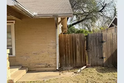4311 Gordon Street, Greenville, TX 75401 - Photo 27