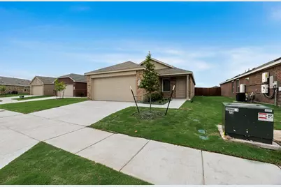 3905 Pontchartrain Parkway, Sherman, TX 75090 - Photo 11