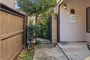 539 Ranch Trail, Irving, TX 75063 - Photo 37