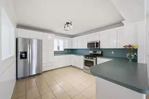 910 N Powell Pkwy, Anna, TX 75409 - Photo 17