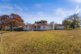 924 Whitestone Ln, Dallas, TX 75232 - Photo 3