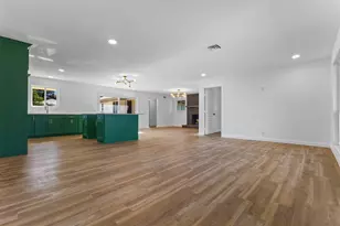 924 Whitestone Ln, Dallas, TX 75232 - Photo 5