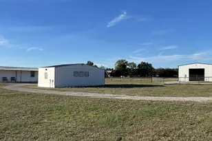 128 Blackjack Rd, Valley View, TX 76272 - Photo 1