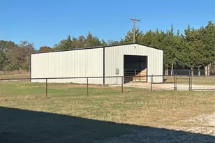 128 Blackjack Rd, Valley View, TX 76272 - Photo 9