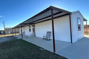 128 Blackjack Rd, Valley View, TX 76272 - Photo 5