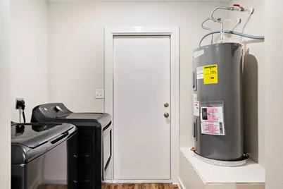 1337 E Houston Street, Paris, TX 75460 - Photo 9