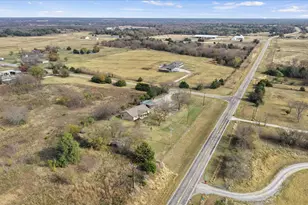 4138 Co Rd 1083, Celeste, TX 75423 - Photo 37