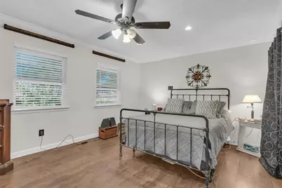 7414 Boisenberry Lane, Dallas, TX 75249 - Photo 19