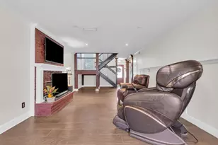 7414 Boisenberry Ln, Dallas, TX 75249 - Photo 9