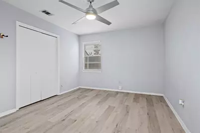 704 Clover Park Drive, Arlington, TX 76013 - Photo 15