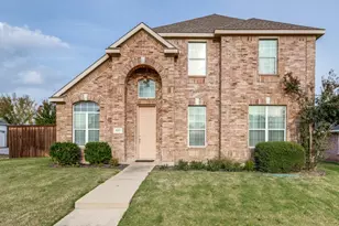 1605 San Carlos Dr, Van Alstyne, TX 75495 - Photo 1