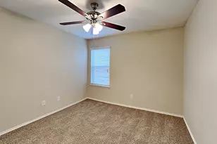 1201 Evers Dr, McKinney, TX 75071 - Photo 7