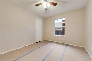617 Madeline Ct, Azle, TX 76020 - Photo 9