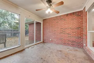 617 Madeline Ct, Azle, TX 76020 - Photo 11